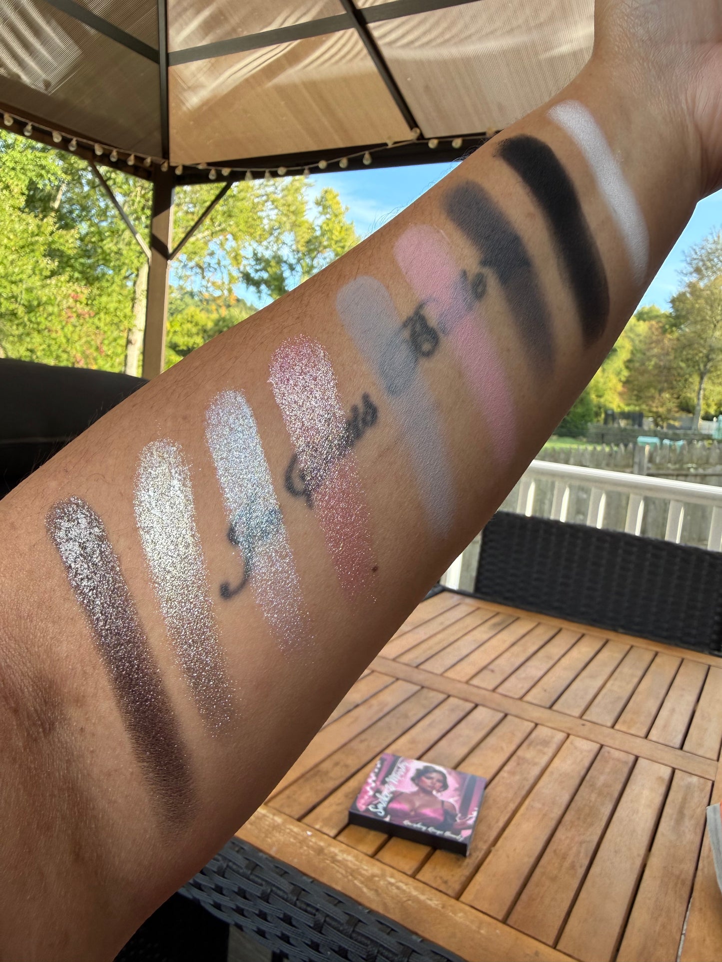 Smoke & Mirror Eyeshadow Palette