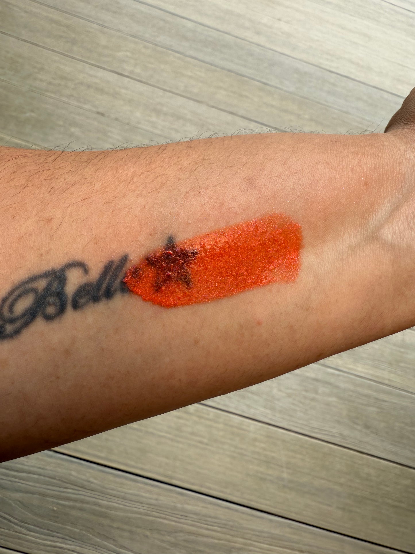 Labubu Clip & Kiss Gloss
