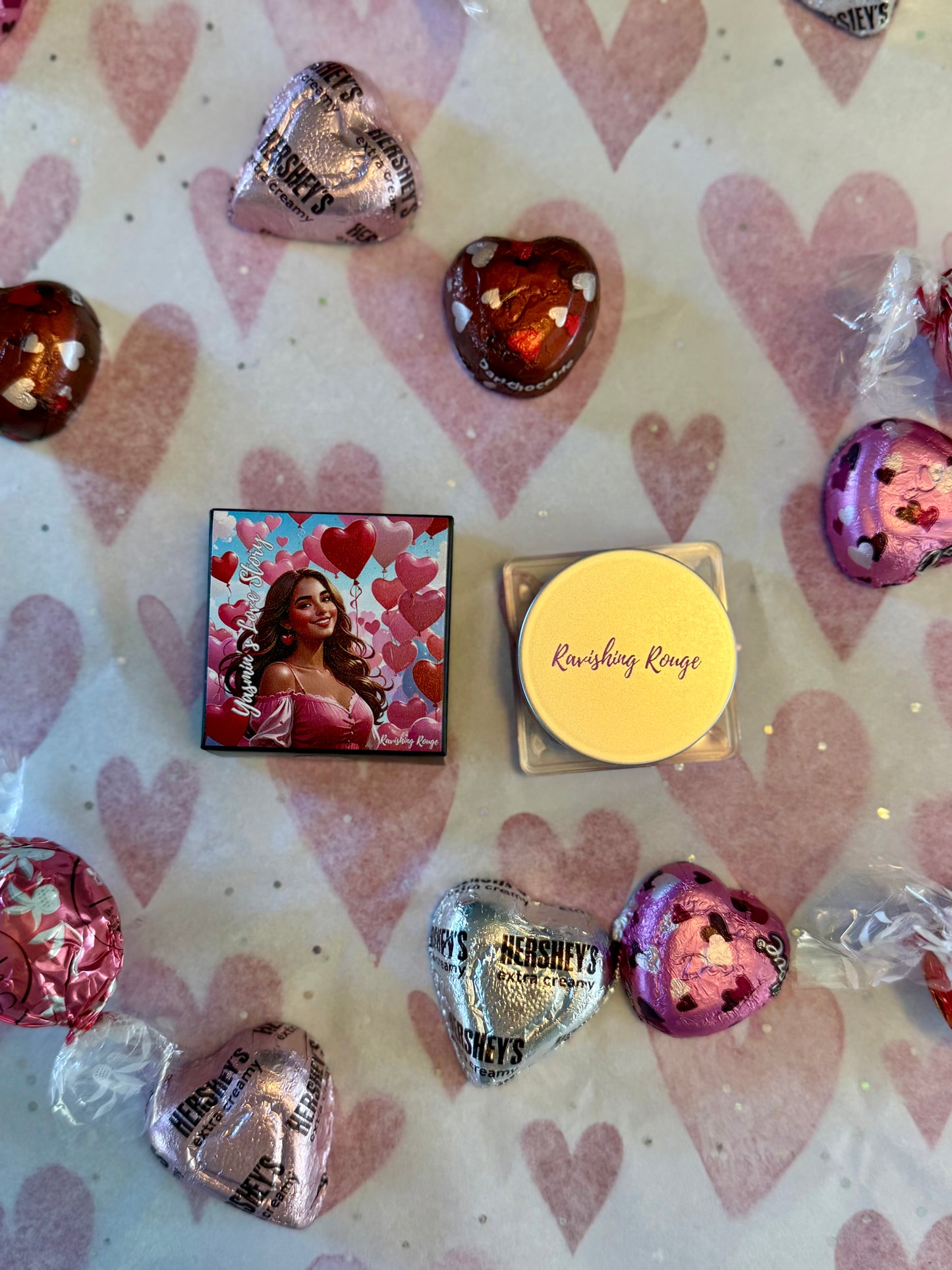 Yasmin’s “Everlasting” Liquid Shimmer Eyeshadow