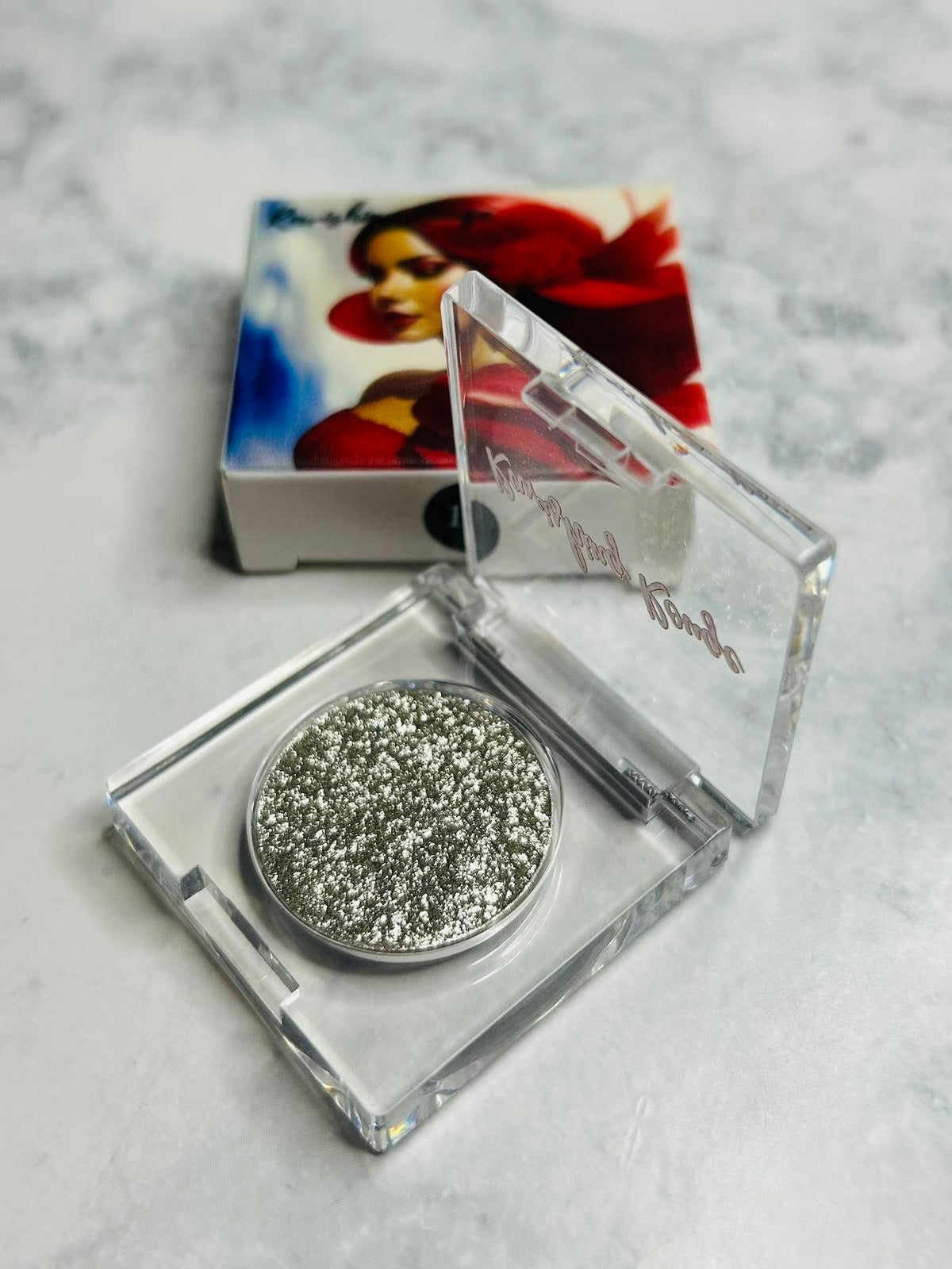 Rouge Diamond Metallic Shadow