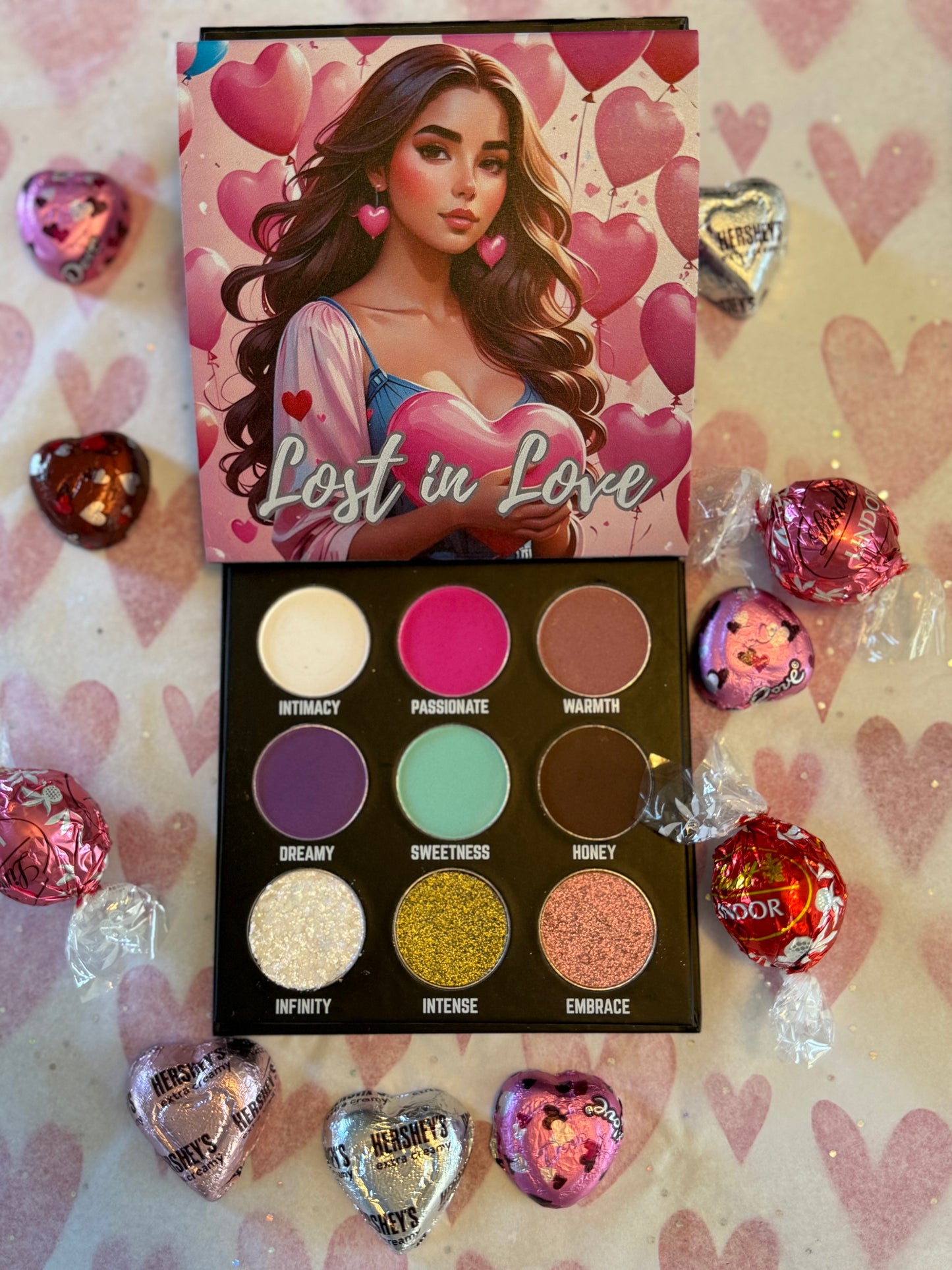 Yasmin’s “Lost In Love” Eyeshadow Palette