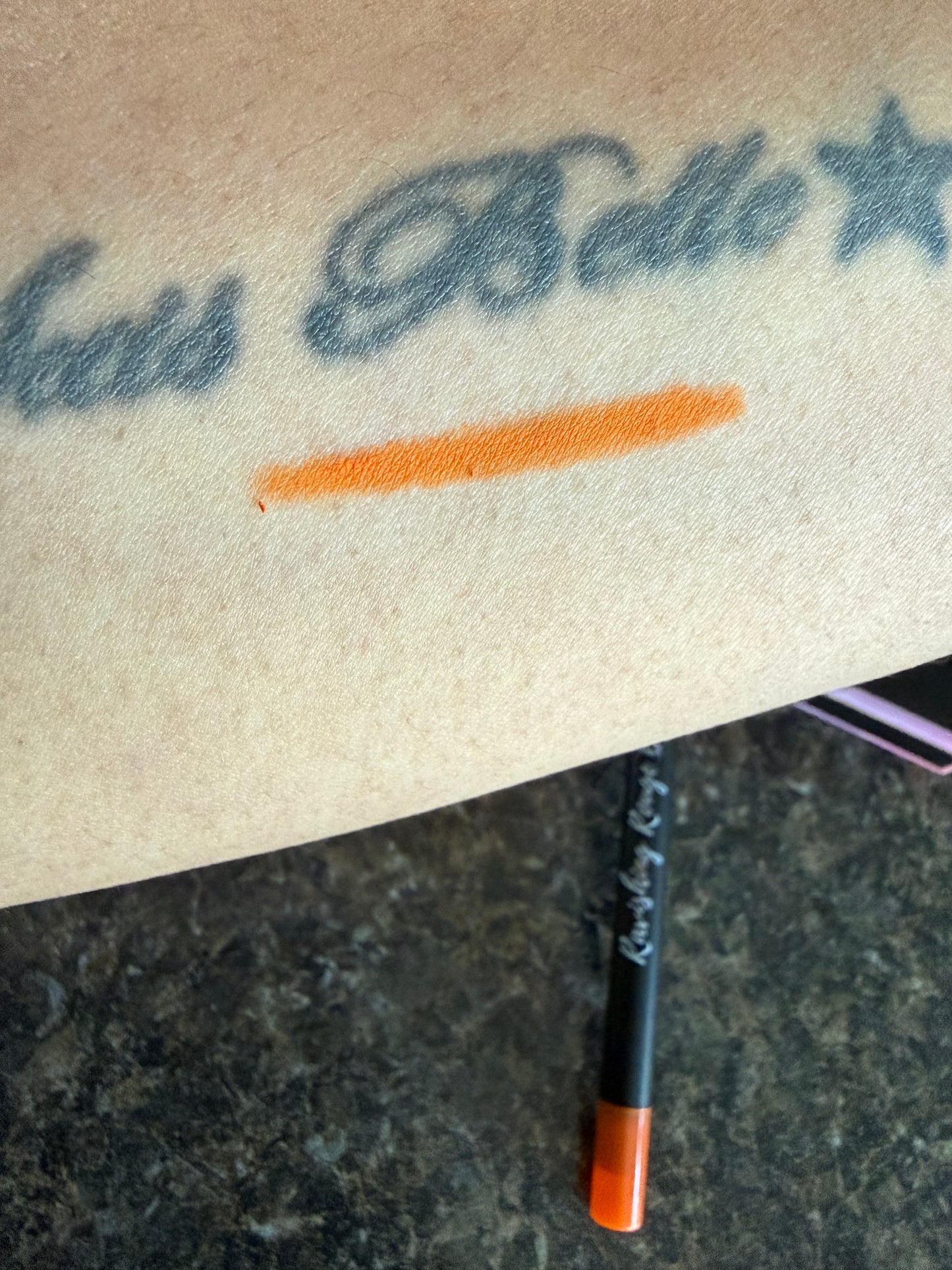 Line Lock Gel Eyeliners by RRB