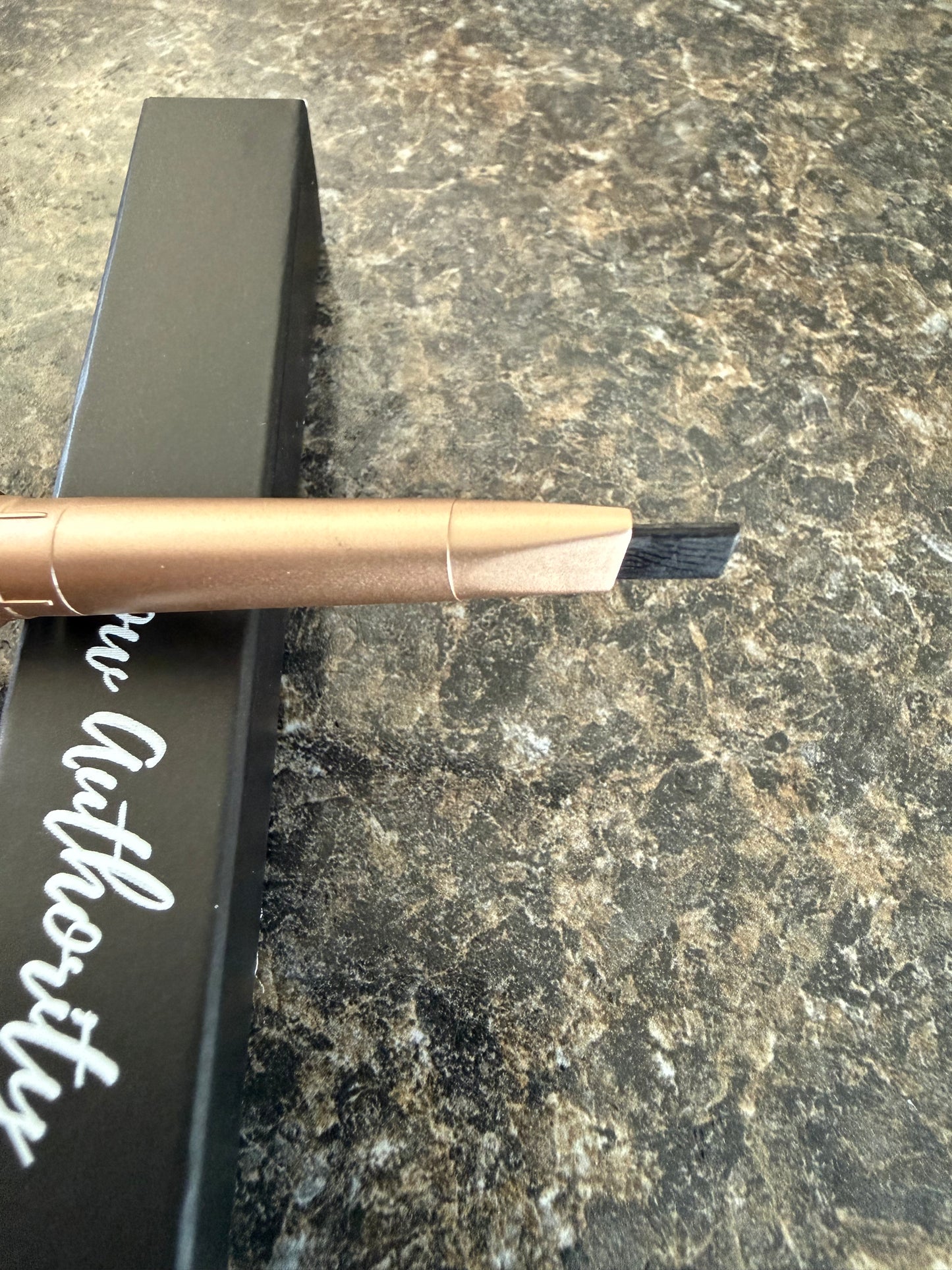 Brow Authority Pomade Pencil