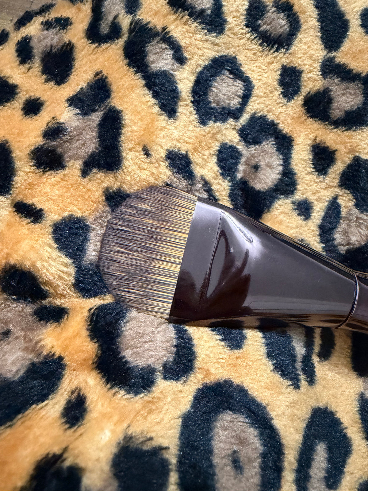 Lay it Down - Flat Foundation Brush