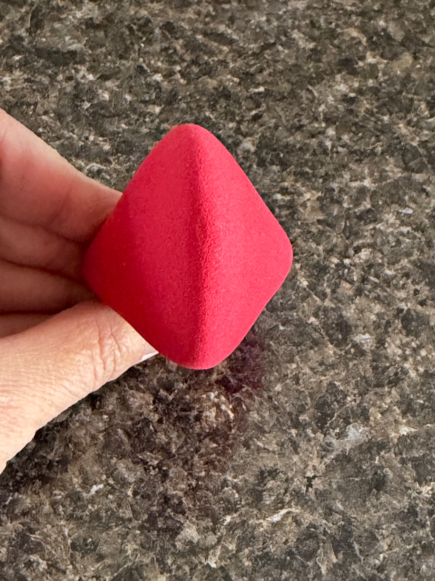 RougeBlend™ Complexion Sponge