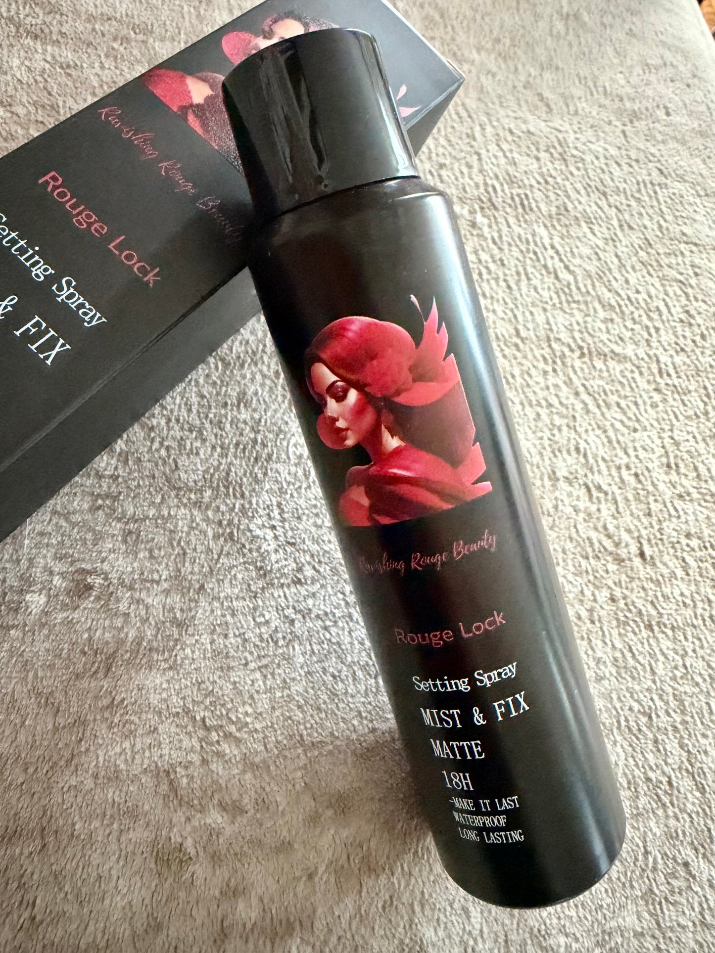 Rouge Lock Setting Spray