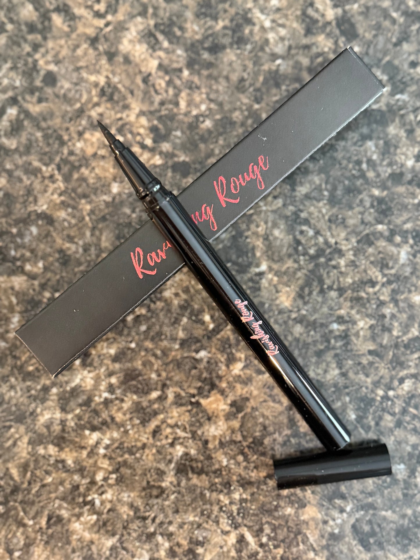 Wing It Liquid Eyeliner by RRB