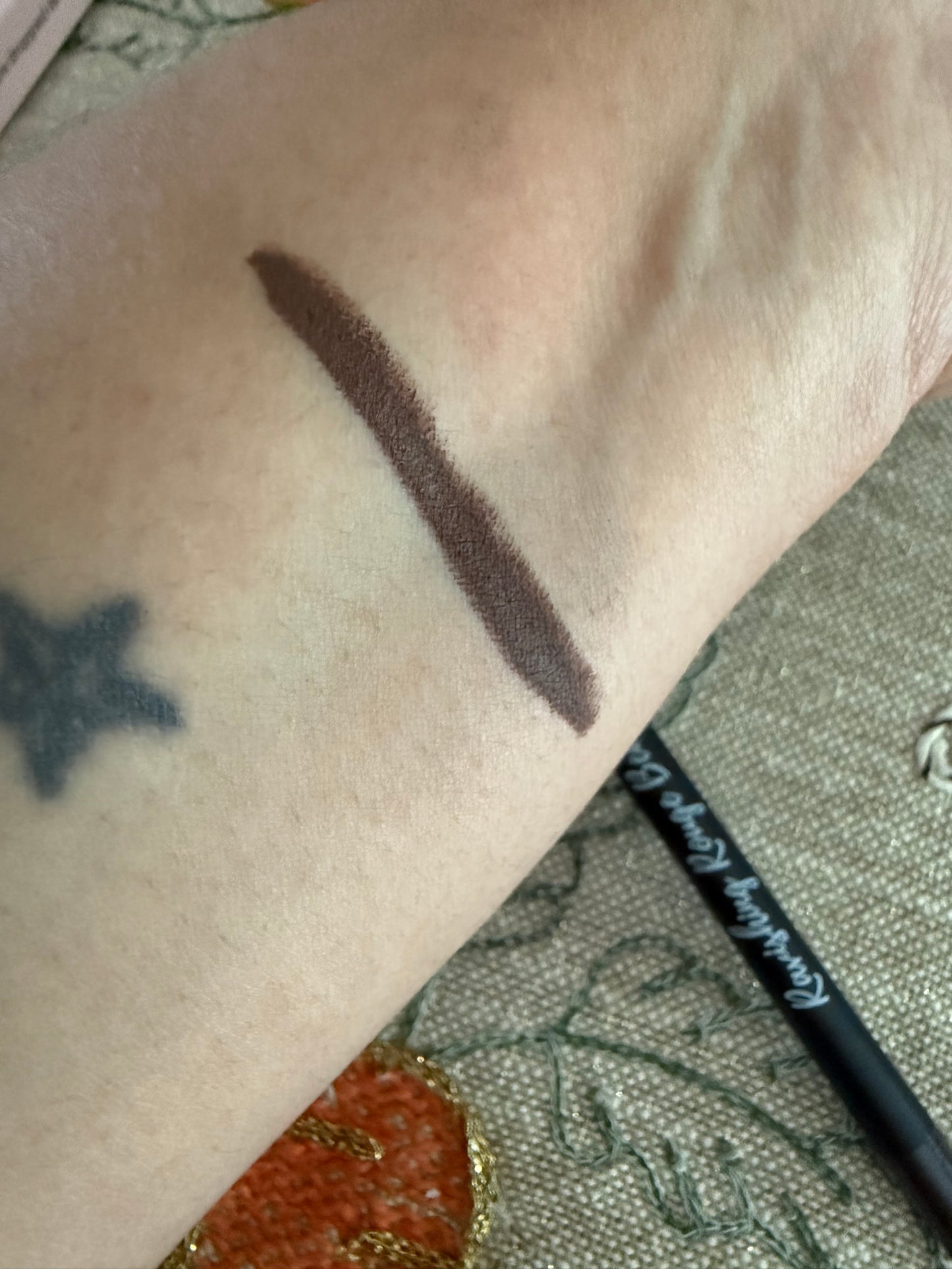 Line Lock Gel Eyeliners by RRB
