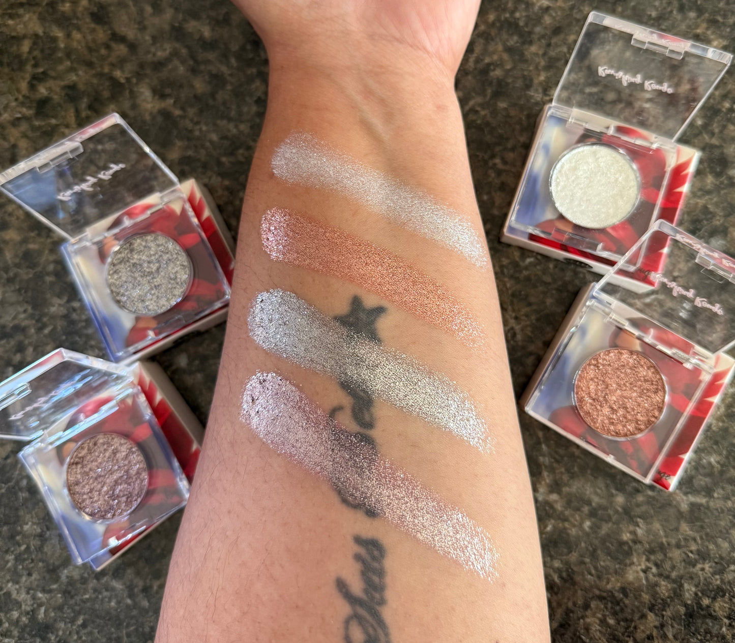 Rouge Diamond Metallic Shadow