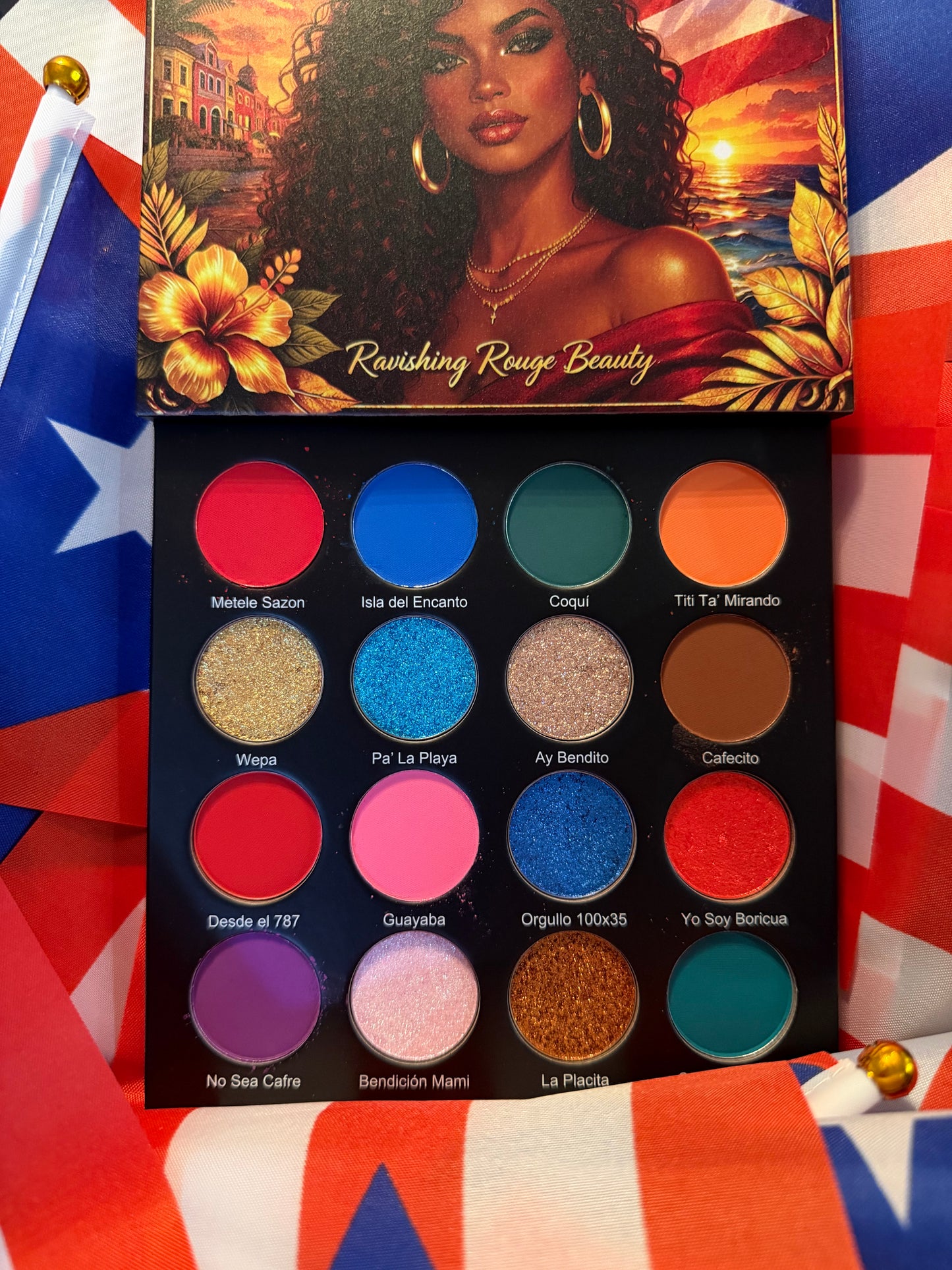 Isla Encantada Eyeshadow Palette