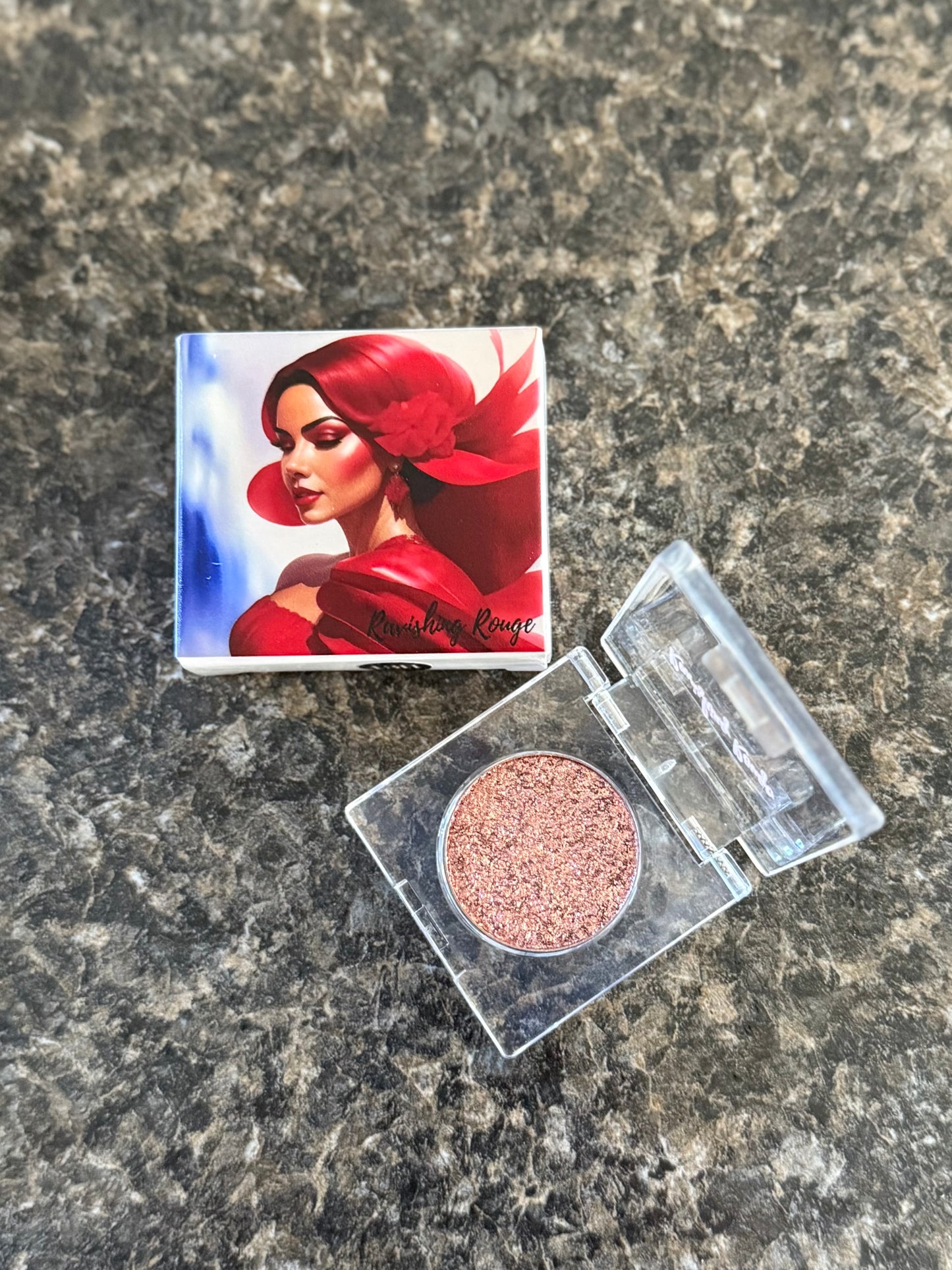 Rouge Diamond Metallic Shadow