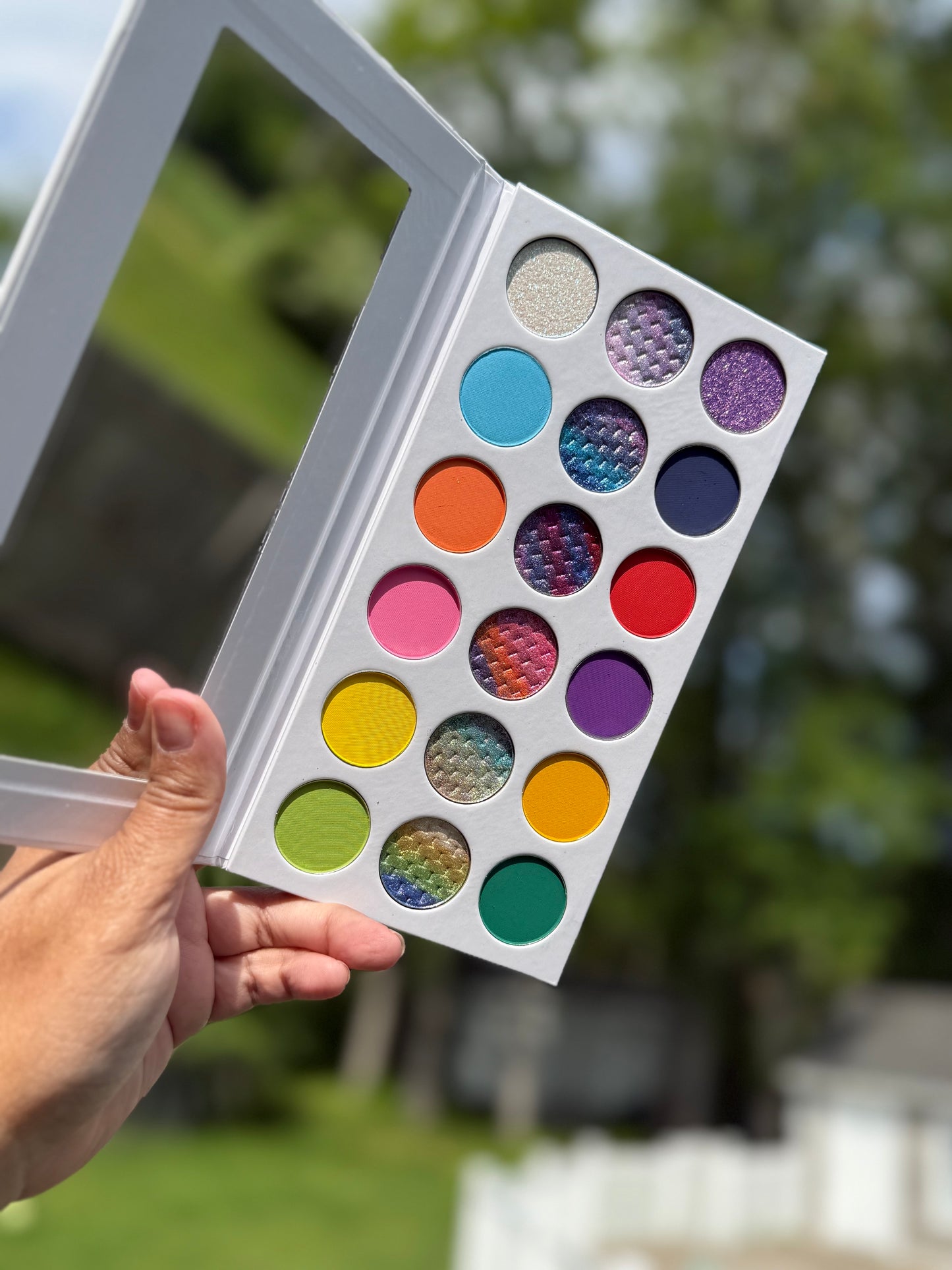 Sea Breeze Haven Eyeshadow Palette by RRB