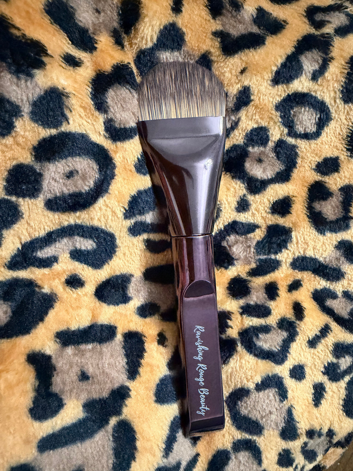 Lay it Down - Flat Foundation Brush