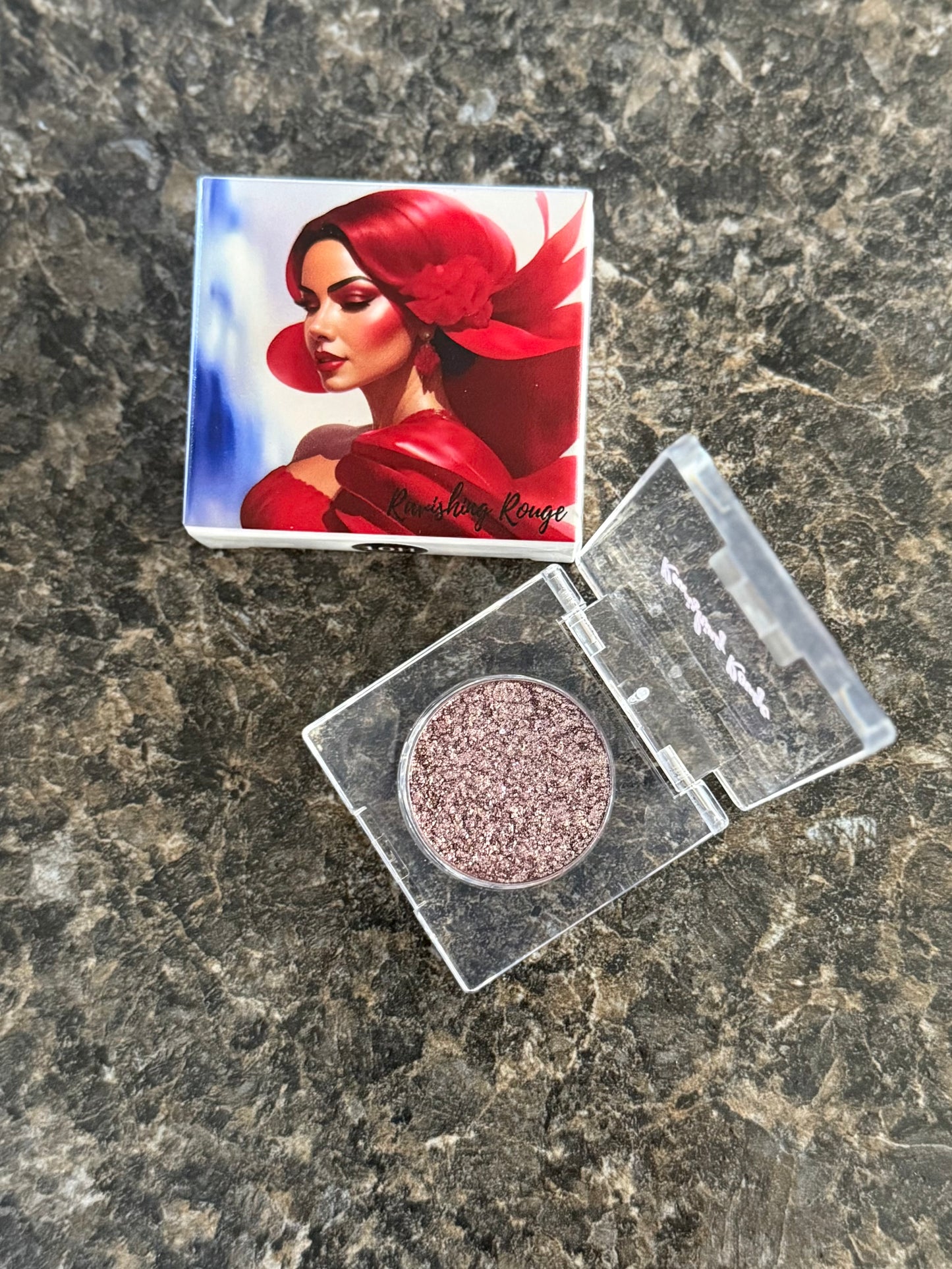 Rouge Diamond Metallic Shadow