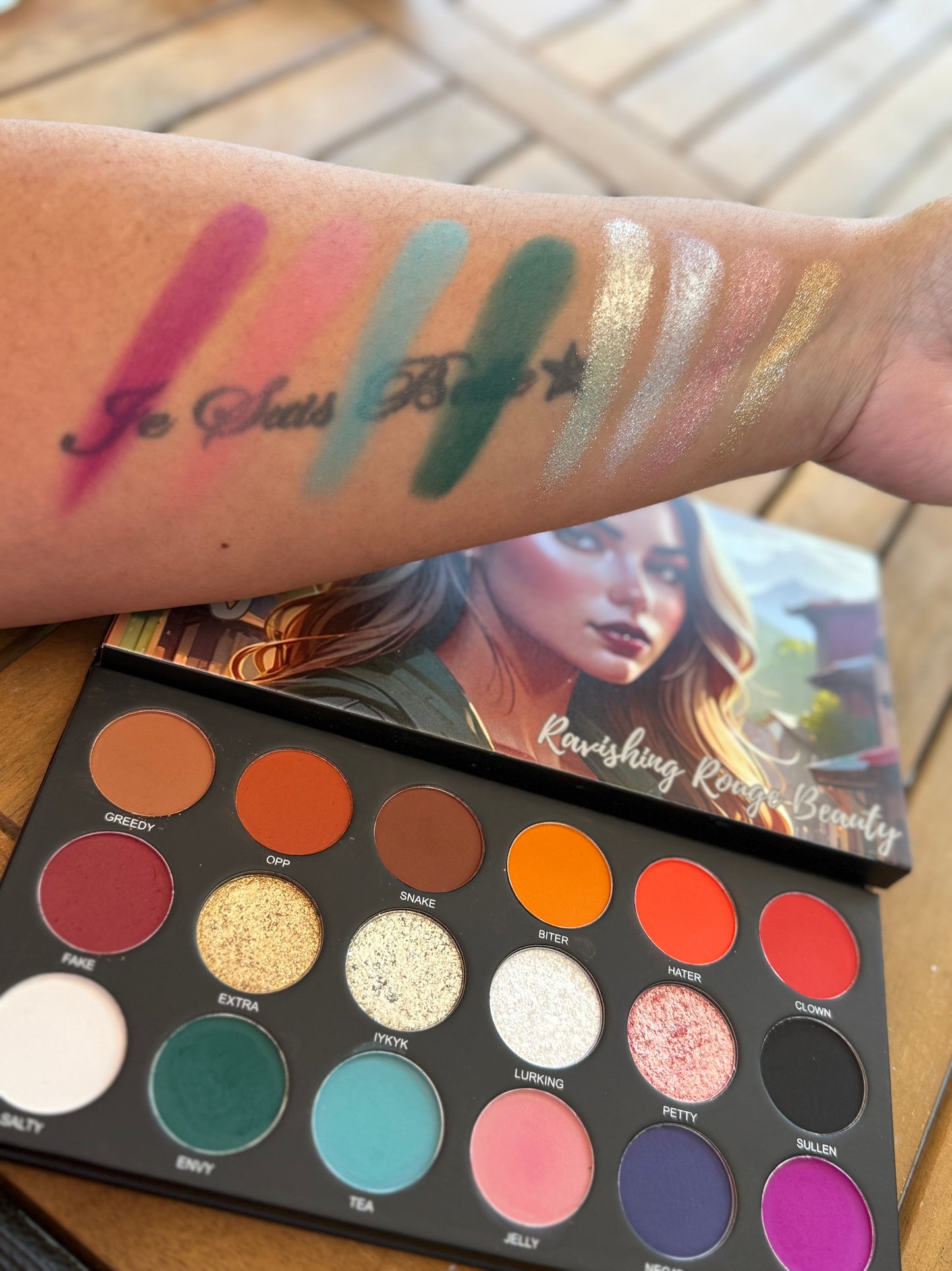 Envious Eyeshadow Palette