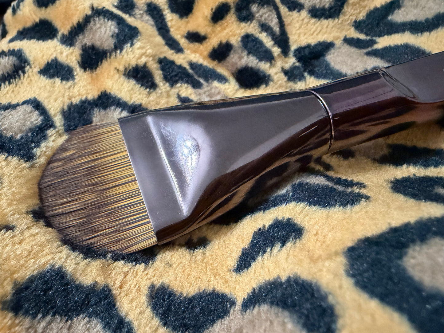 Lay it Down - Flat Foundation Brush