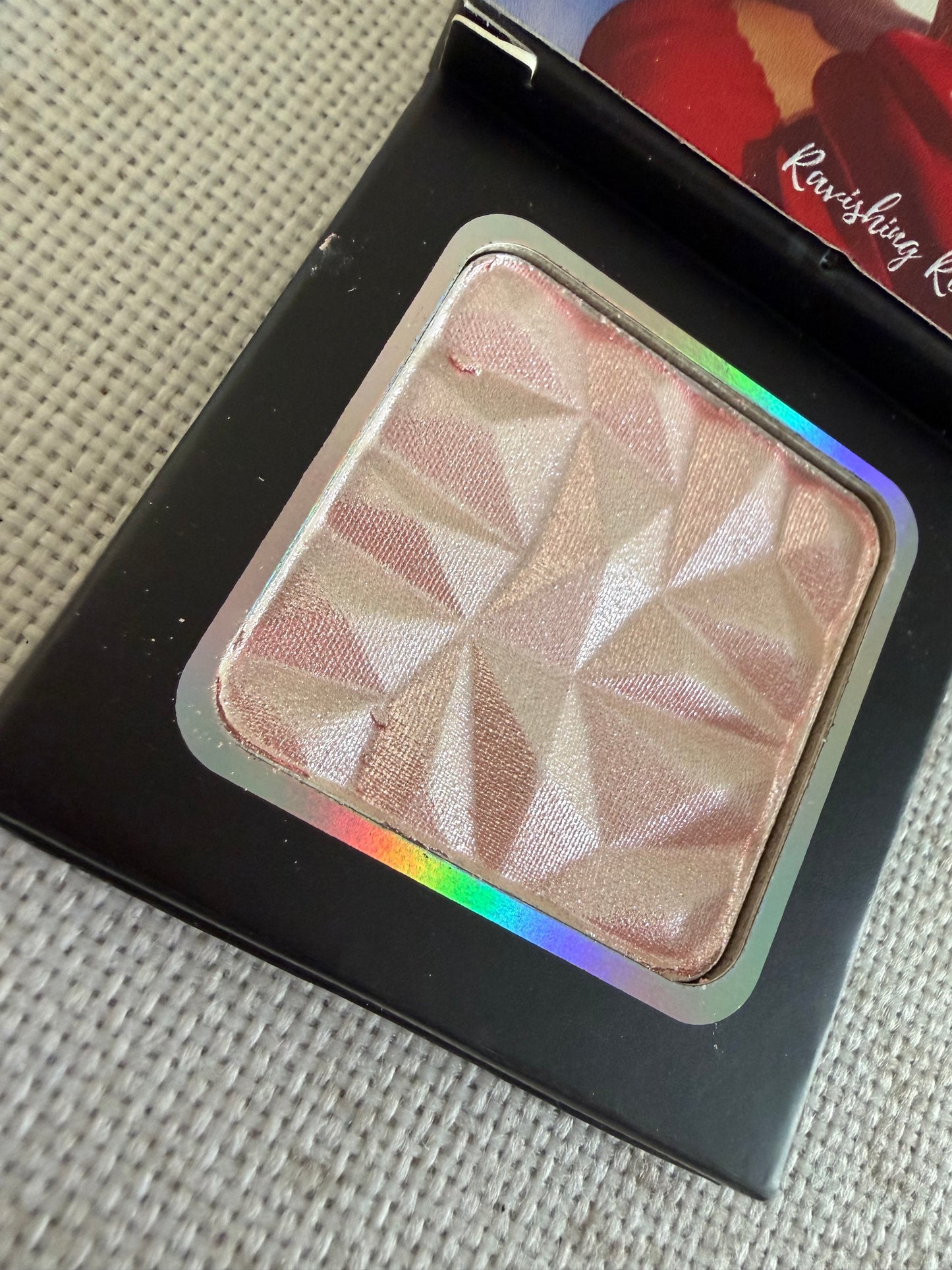 Bubblegum Shine Highlighter