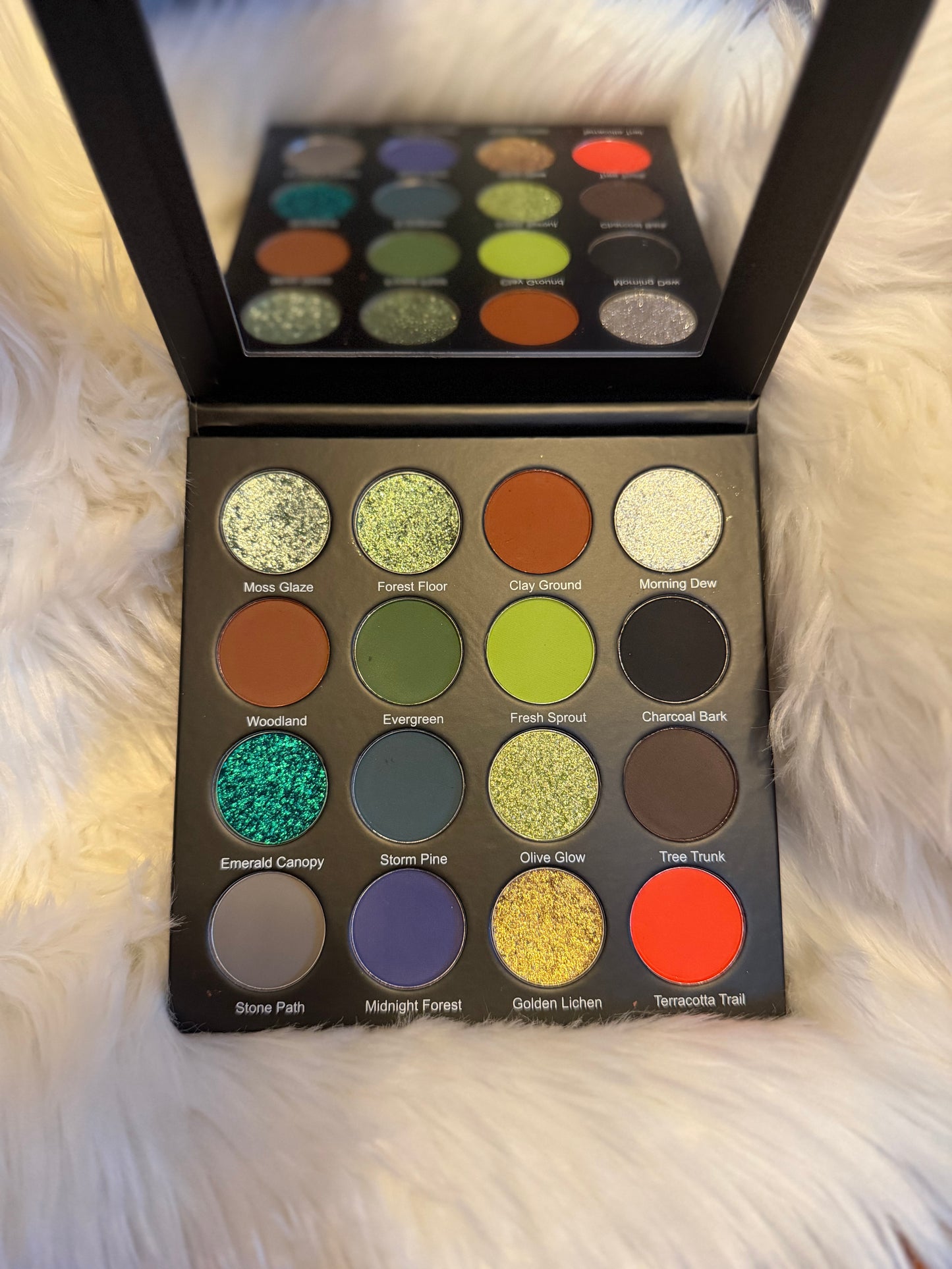 Grounded Eyeshadow Palette