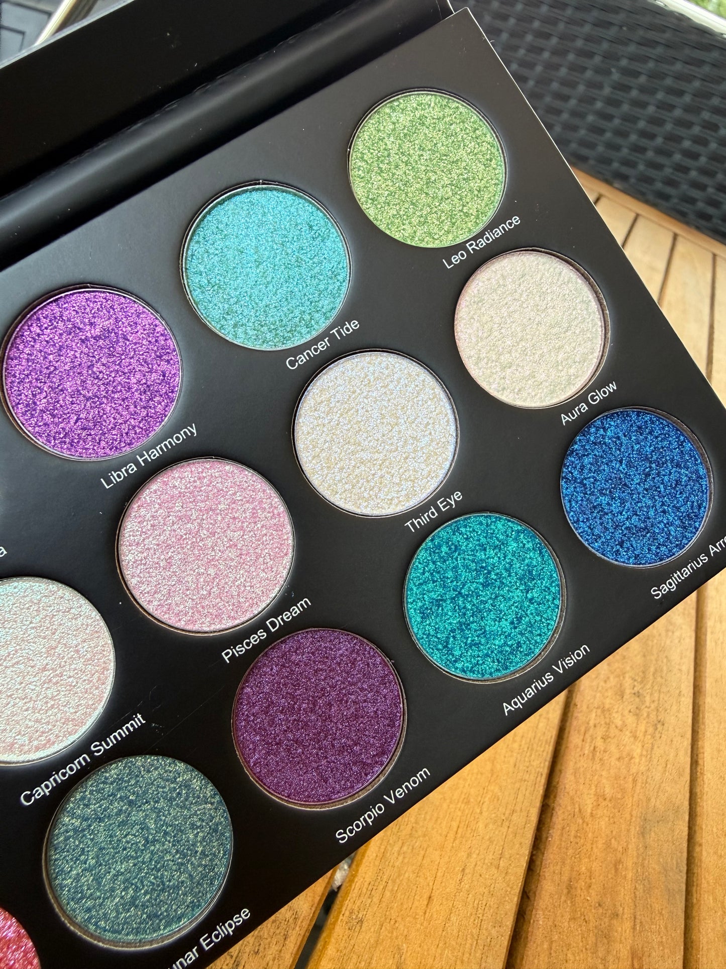 Astro Divinity Duo Chrome Palette