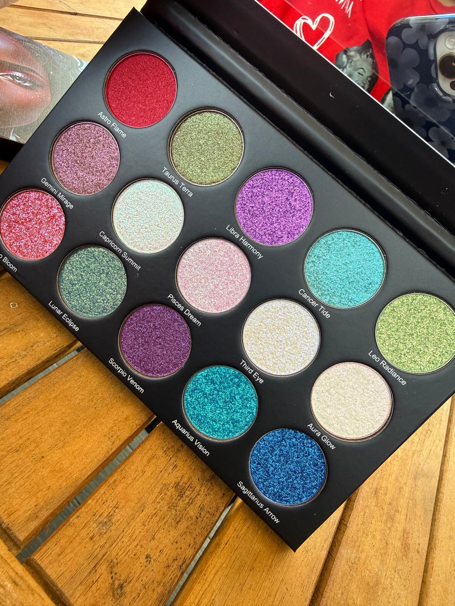 Astro Divinity Duo Chrome Palette