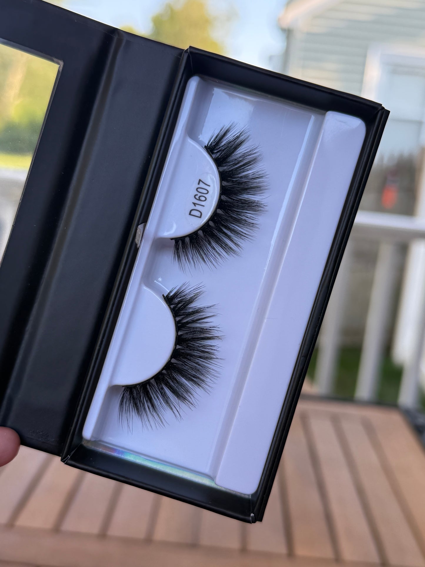 Sinful Flutter Lashes