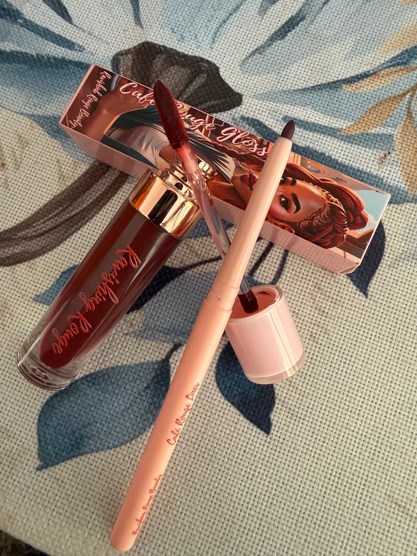 Cafè Rouge Velvet Gloss Set