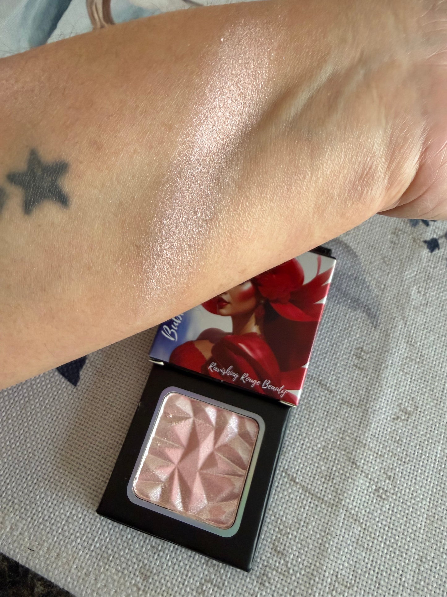 Bubblegum Shine Highlighter