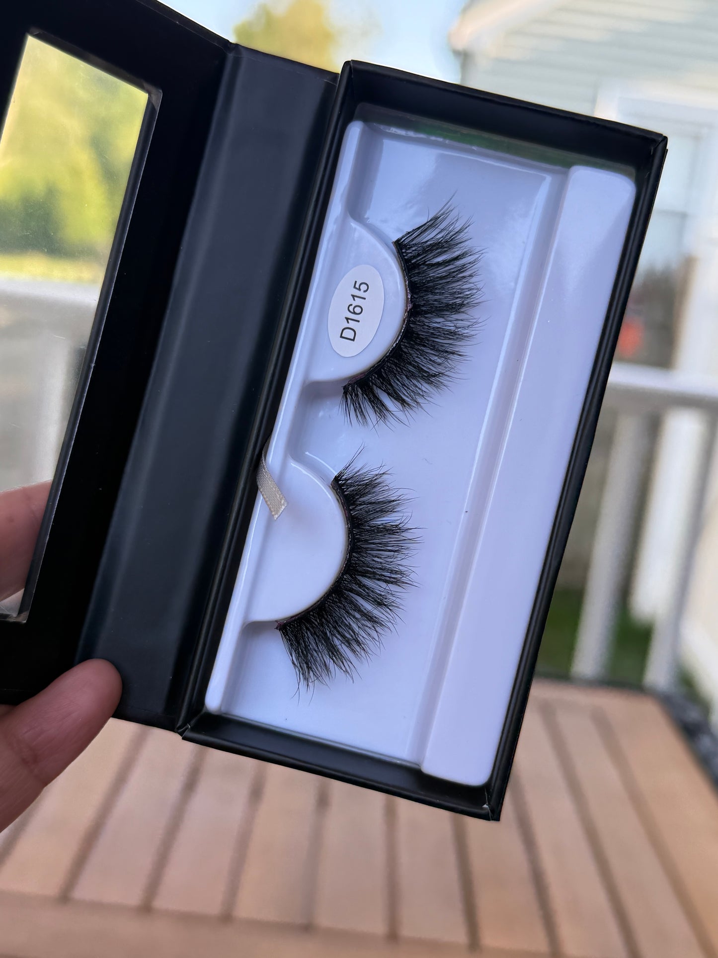 Sinful Flutter Lashes